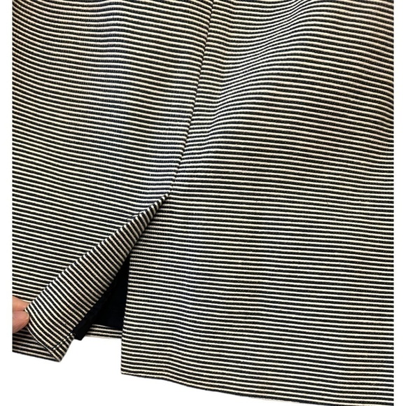 Talbots petite straight skirt size 6P - Picture 3 of 8